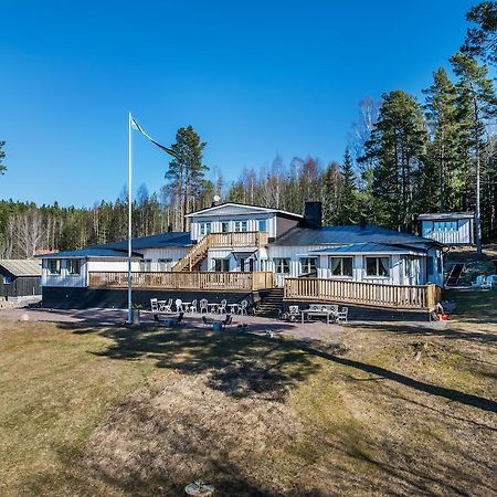 Bed and Breakfast Kolmardsgarden Кольморден Екстер'єр фото